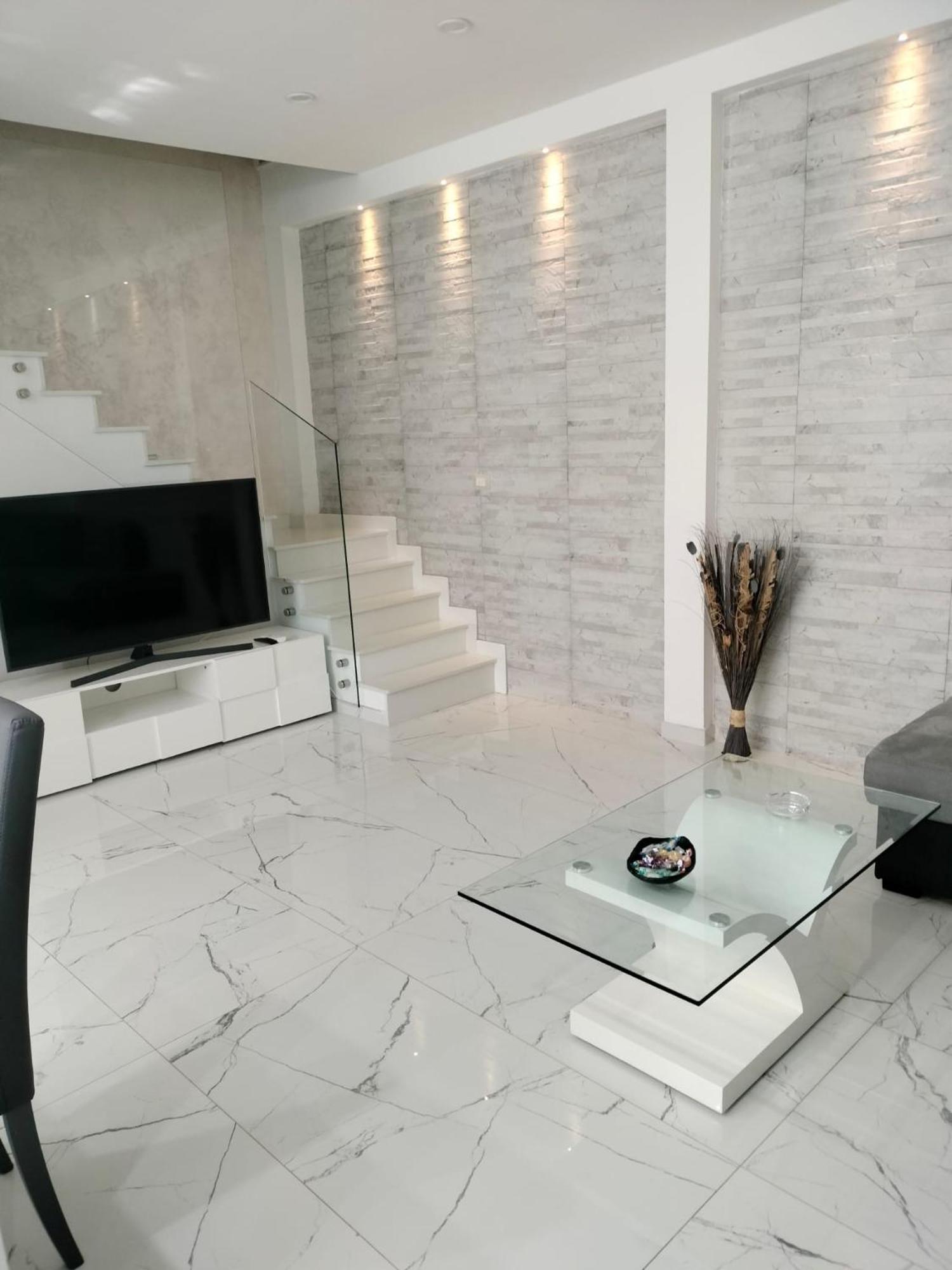 Holiday Home Litteri One Катания Екстериор снимка